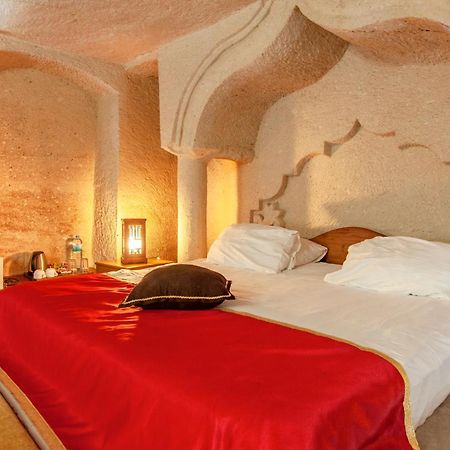 Ottoman Cave Suites Гьореме Екстериор снимка