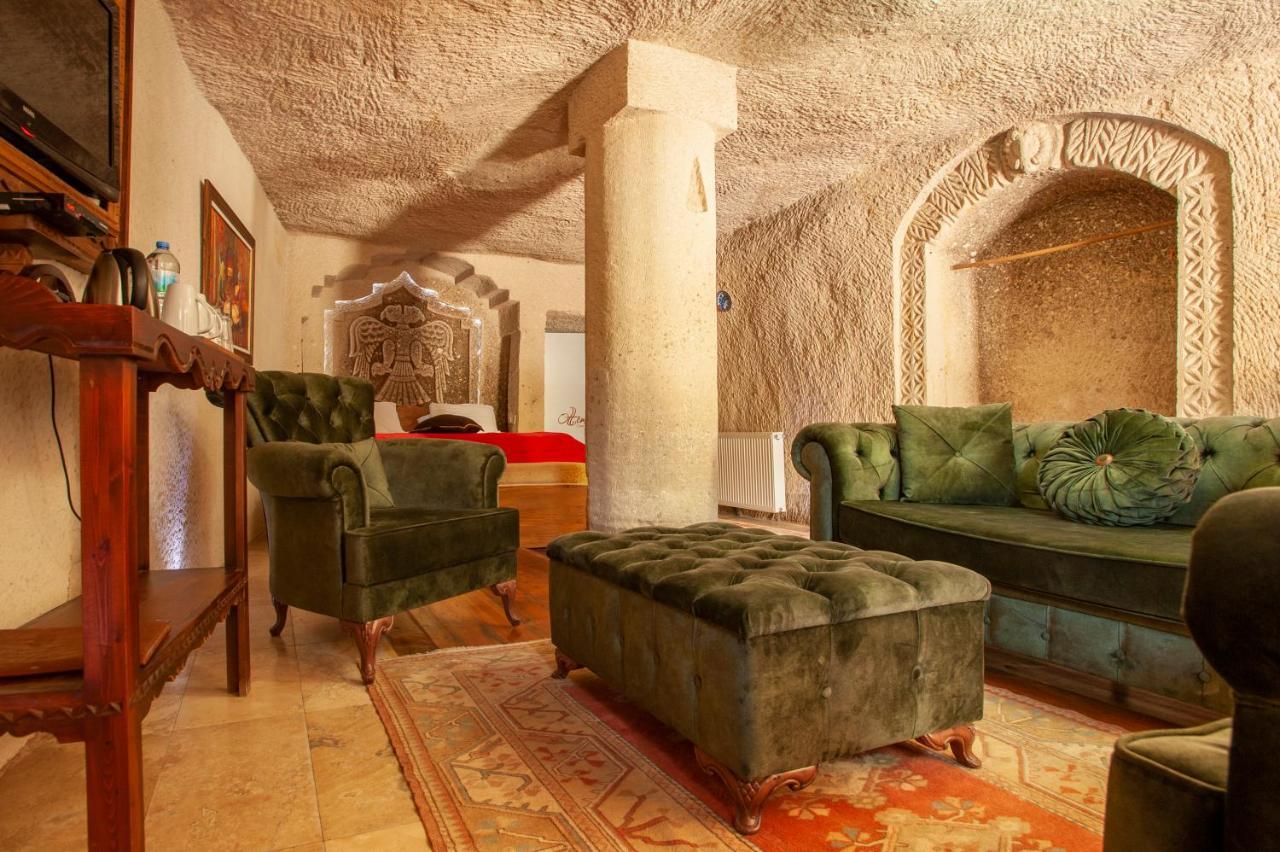 Ottoman Cave Suites Гьореме Екстериор снимка