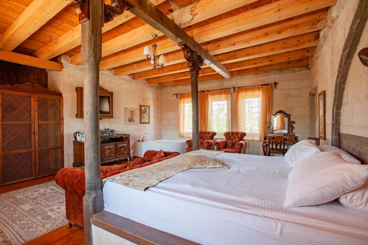 Ottoman Cave Suites Гьореме Екстериор снимка